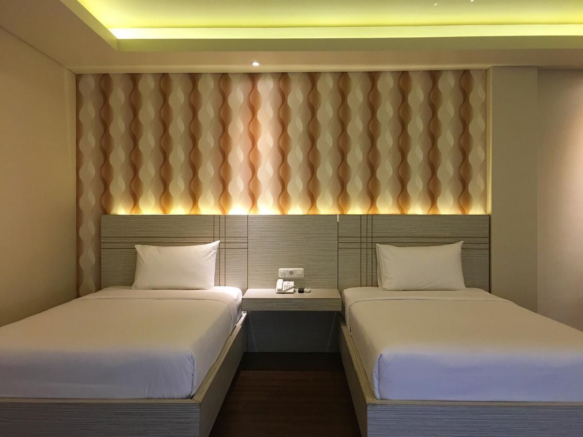 לנגור Grand Vilia Hotel מראה חיצוני תמונה