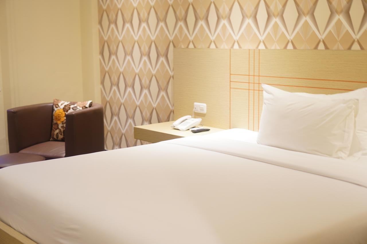 לנגור Grand Vilia Hotel מראה חיצוני תמונה