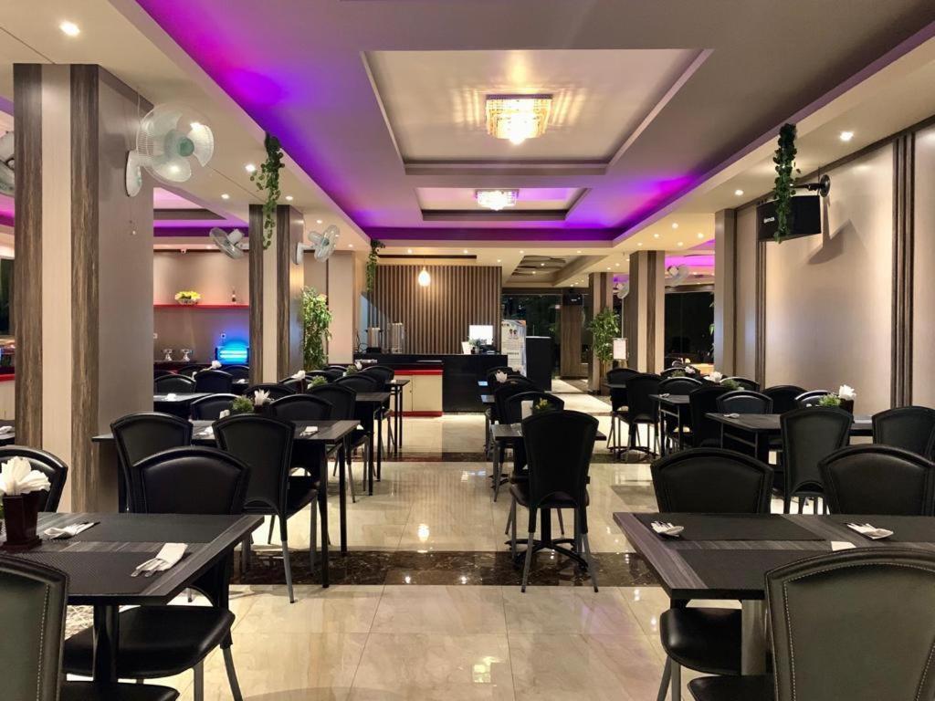 לנגור Grand Vilia Hotel מראה חיצוני תמונה